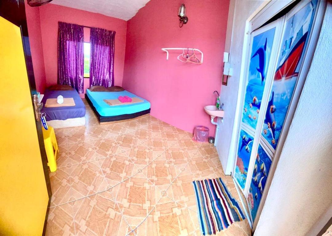Rumah Hentian Ayah Kampung Kuala Besut Buitenkant foto